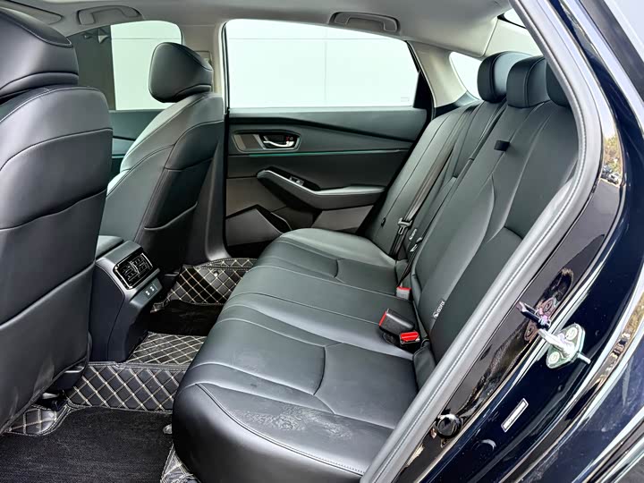 Фото 6 - Honda Accord