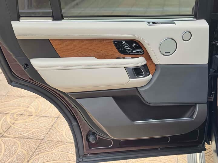 Фото 14 - Land Rover Range Rover