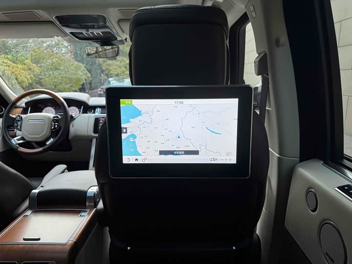 Фото 28 - Land Rover Range Rover