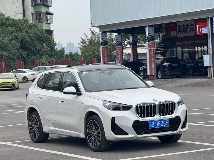 Фото 3 - BMW X1