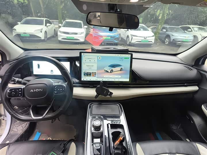 Фото 10 - GAC Aion S Plus