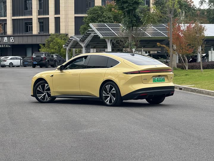 Фото 5 - Nio ET5