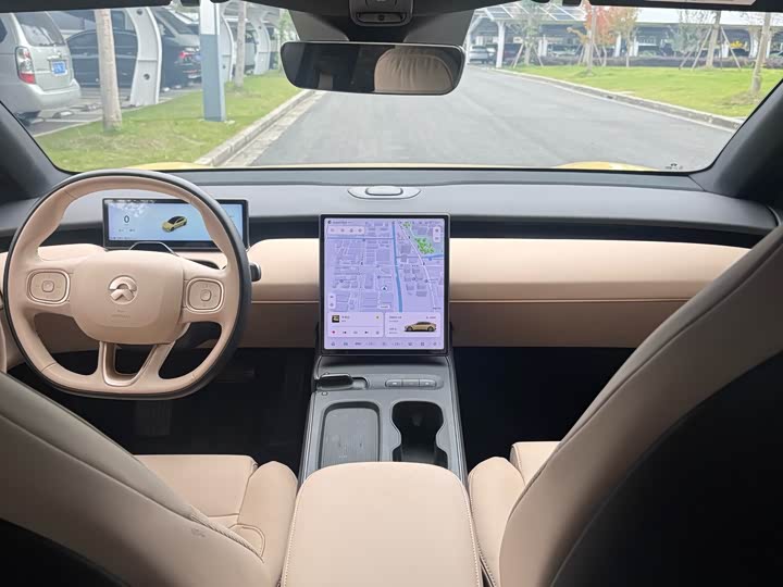 Фото 9 - Nio ET5