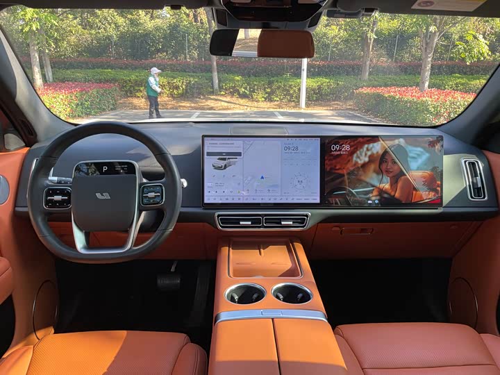 Фото 11 - LiXiang L7