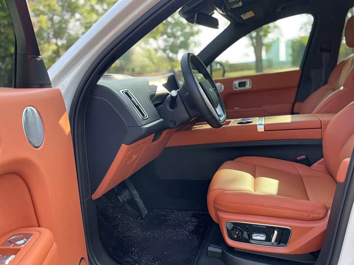 Фото 5 - LiXiang L7