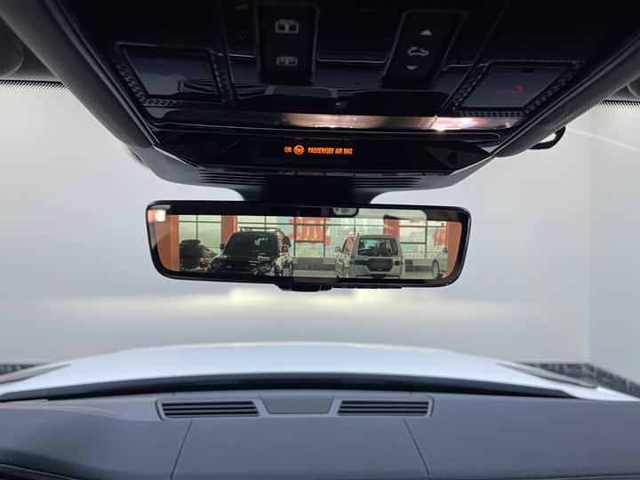 Фото 16 - Land Rover Range Rover Sport