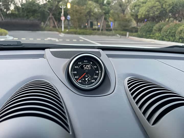 Фото 8 - Porsche 718