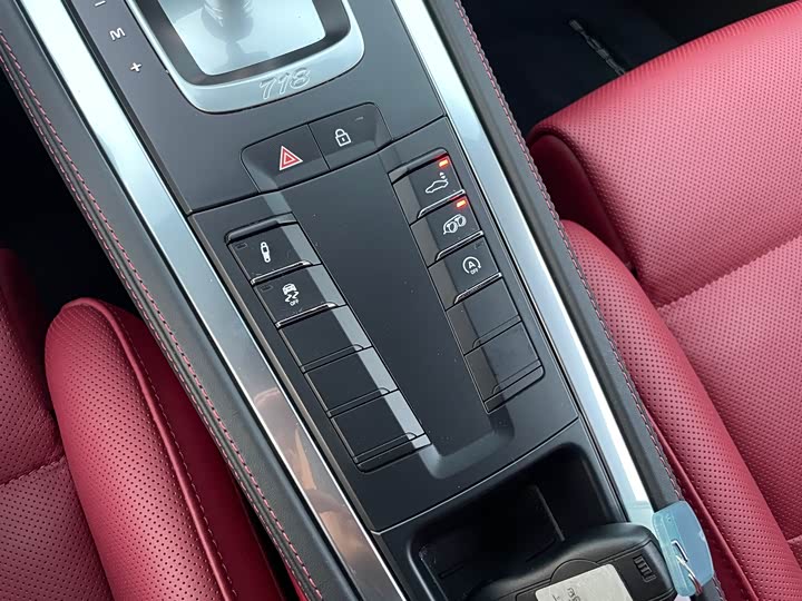 Фото 9 - Porsche 718