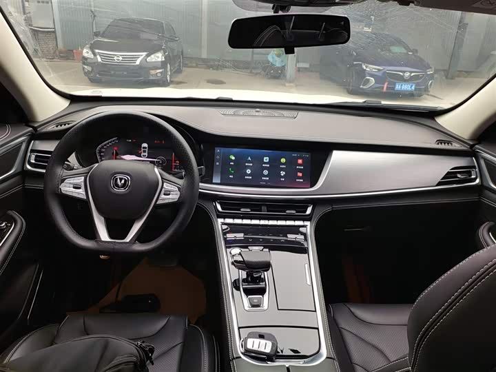 Фото 10 - Changan CS85 Coupe