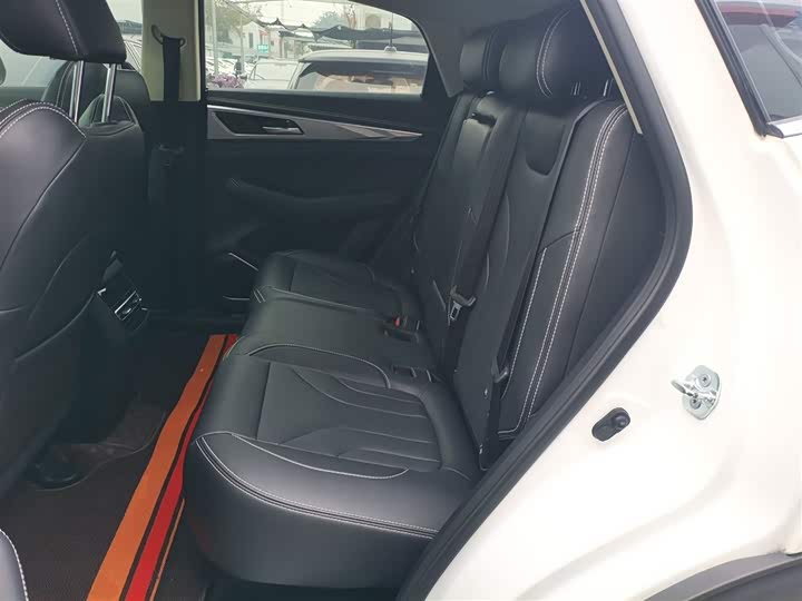 Фото 17 - Changan CS85 Coupe