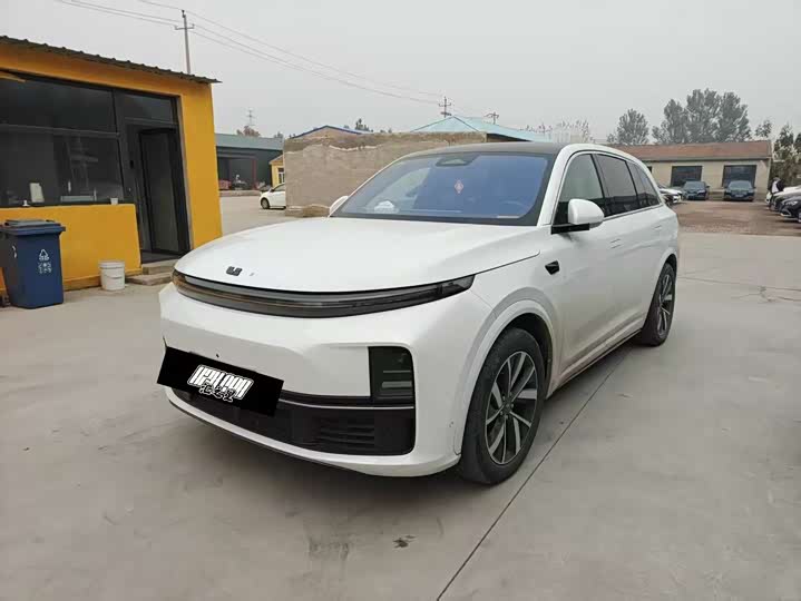 Фото 1 - LiXiang L7