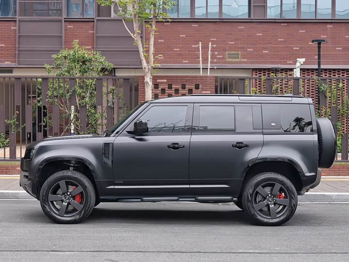 Фото 3 - Land Rover Defender