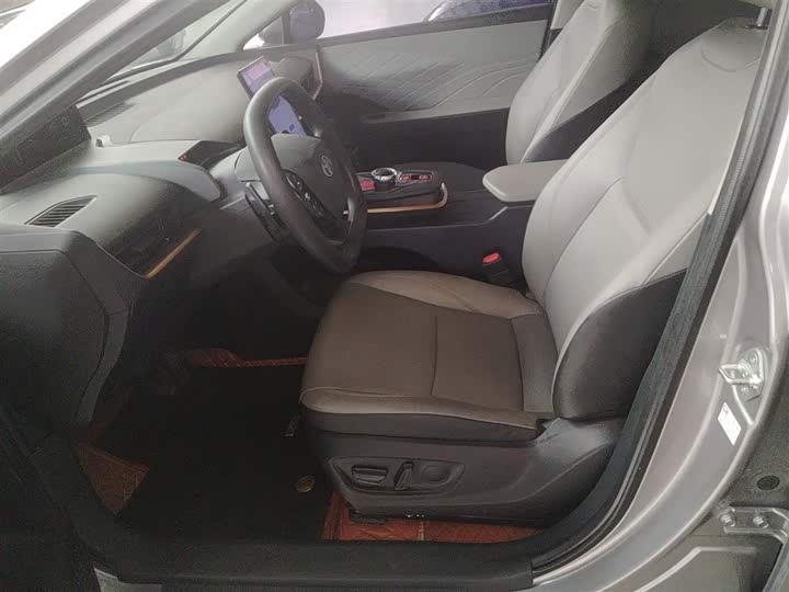 Фото 15 - Toyota bZ3