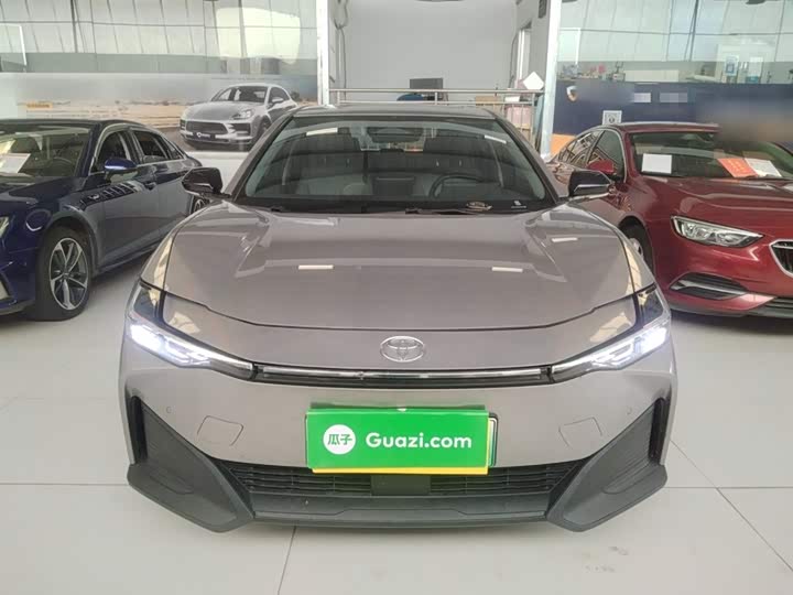 Фото 3 - Toyota bZ3