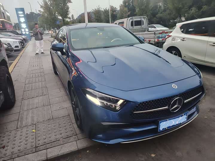 Фото 2 - Mercedes-Benz CLS-Class