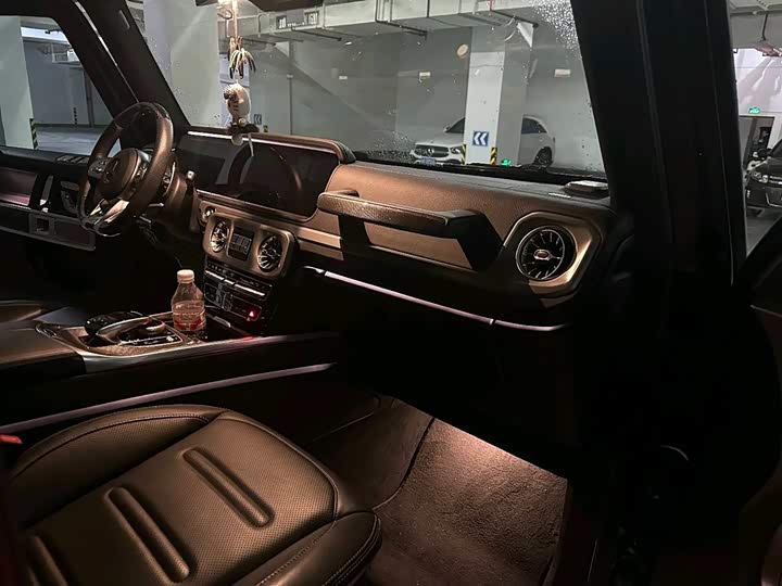 Фото 7 - Mercedes-Benz G-Class