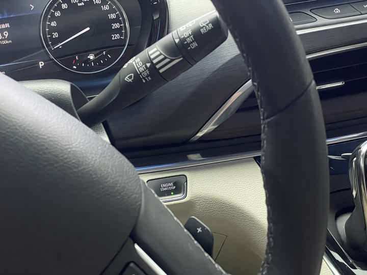 Фото 23 - Buick GL8 ES