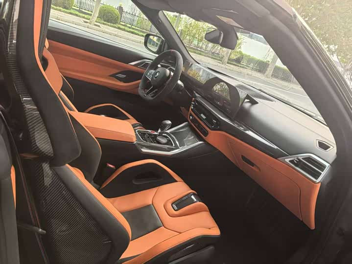 Фото 10 - BMW M4