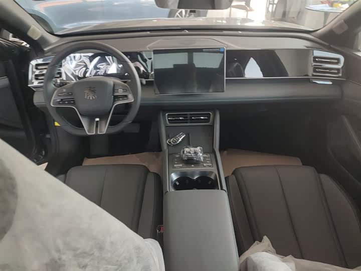 Фото 10 - BYD Qin L