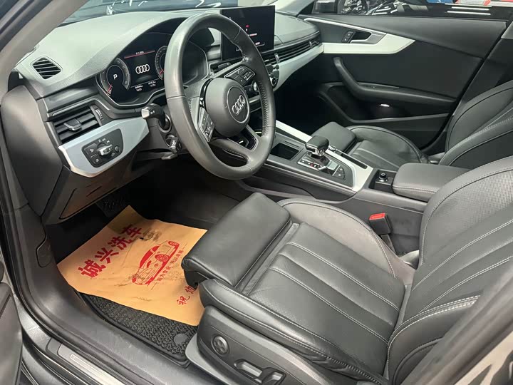 Фото 4 - Audi A4L