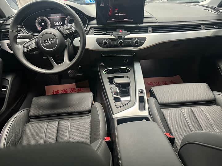 Фото 7 - Audi A4L