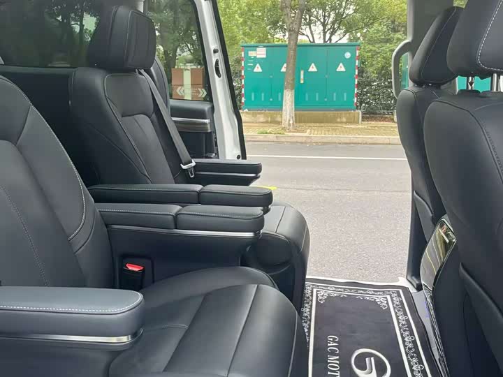 Фото 5 - GAC Trumpchi M8