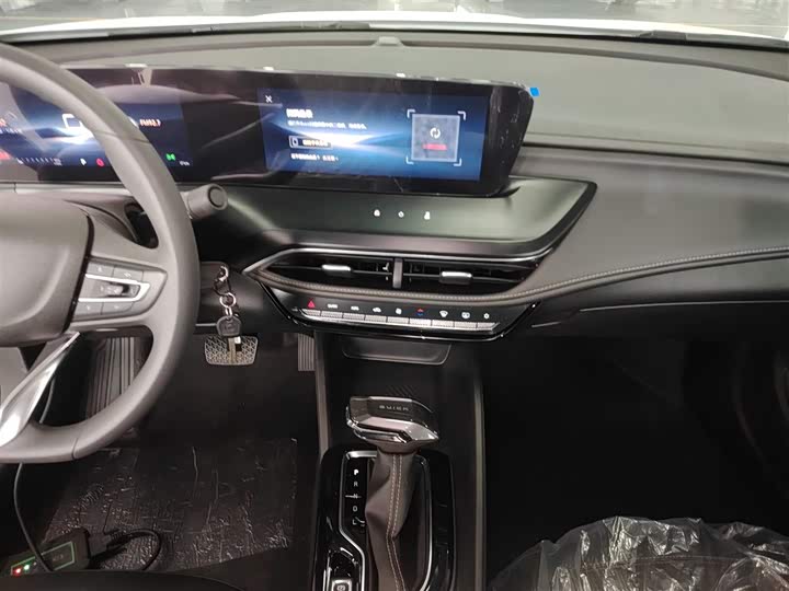 Фото 13 - Buick Verano