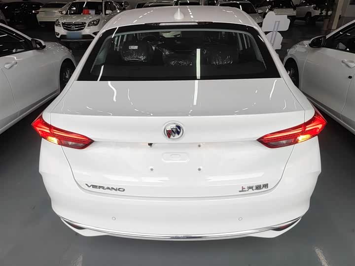 Фото 6 - Buick Verano