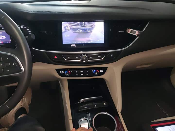 Фото 13 - Buick Regal