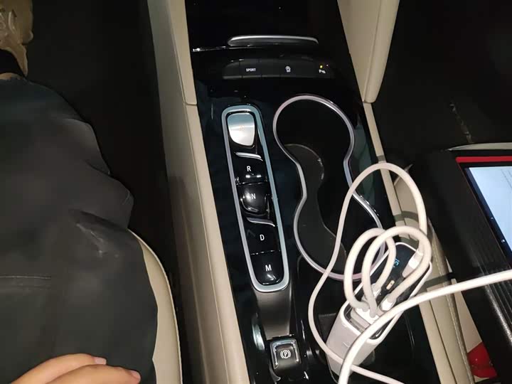 Фото 14 - Buick Regal