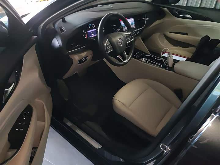 Фото 16 - Buick Regal