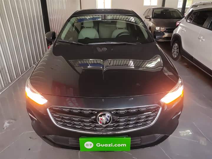 Фото 3 - Buick Regal