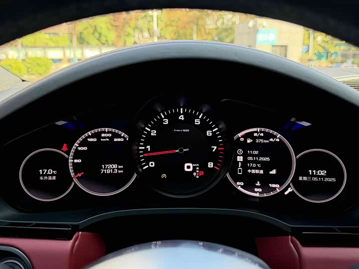 Фото 16 - Porsche Cayenne