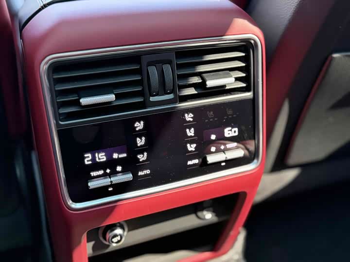 Фото 19 - Porsche Cayenne