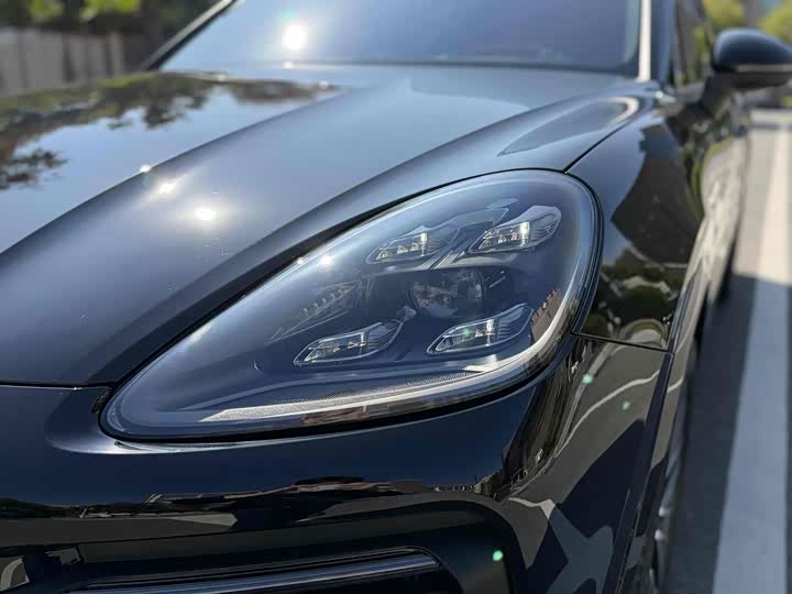 Фото 21 - Porsche Cayenne