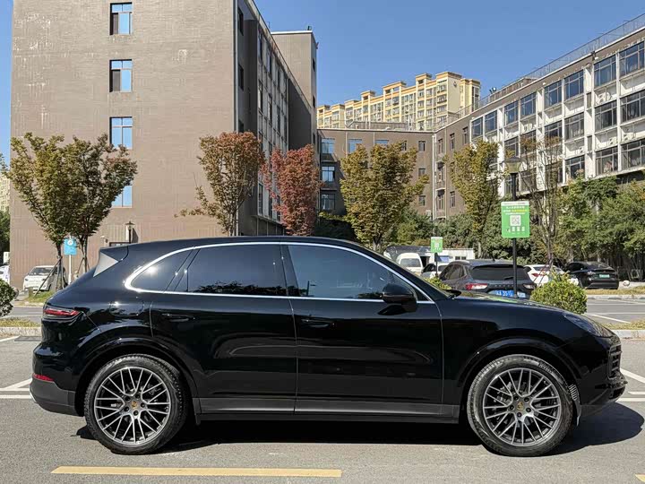 Фото 7 - Porsche Cayenne