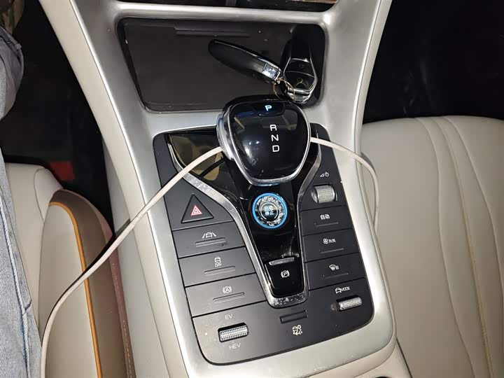 Фото 14 - BYD Song Pro Hybrid