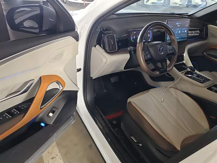 Фото 16 - BYD Song Pro Hybrid