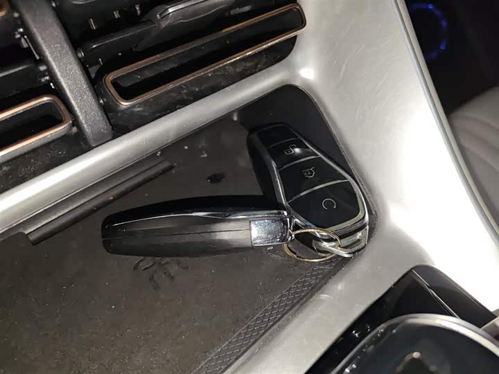 Фото 9 - BYD Song Pro Hybrid