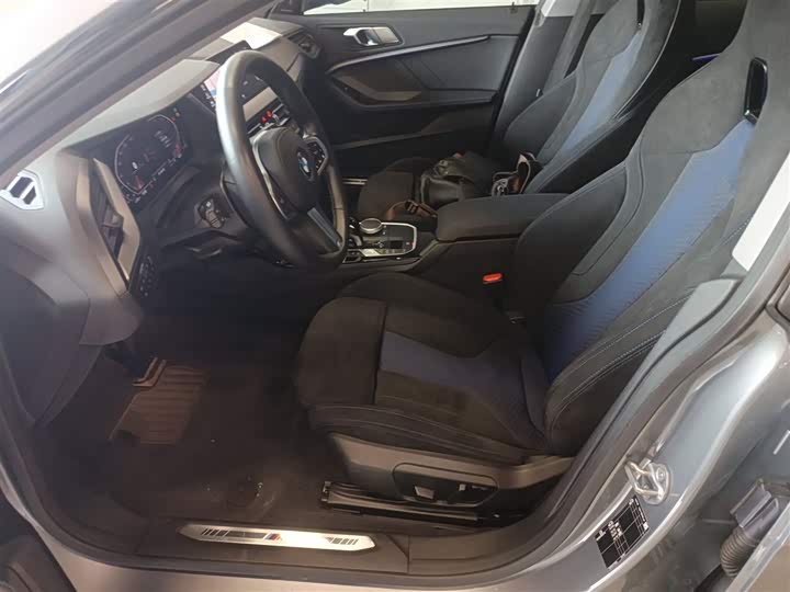 Фото 15 - BMW 2 Series