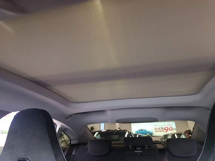 Фото 18 - BMW 2 Series