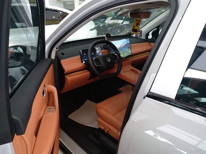 Фото 16 - Leapmotor C10