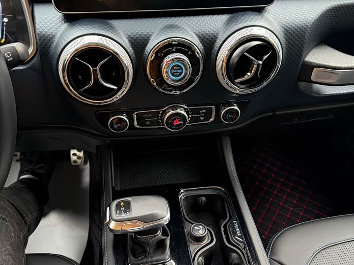 Фото 16 - BAIC Beijing BJ40