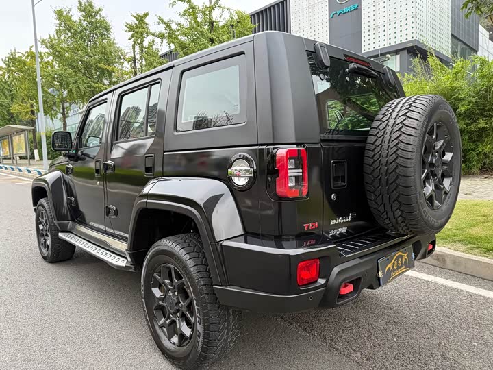 Фото 6 - BAIC Beijing BJ40