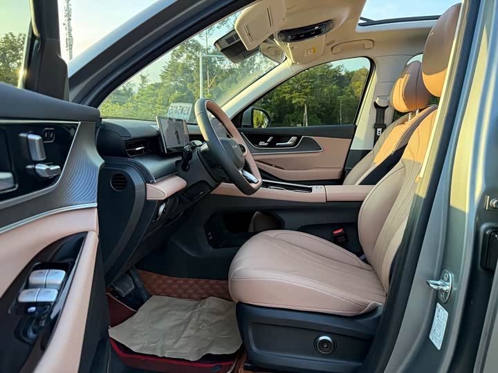 Фото 12 - Chery Tiggo 8L