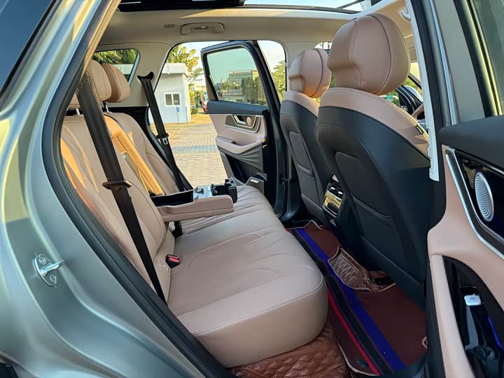 Фото 15 - Chery Tiggo 8L