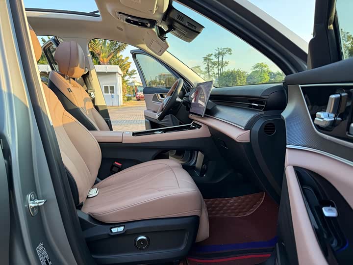 Фото 16 - Chery Tiggo 8L