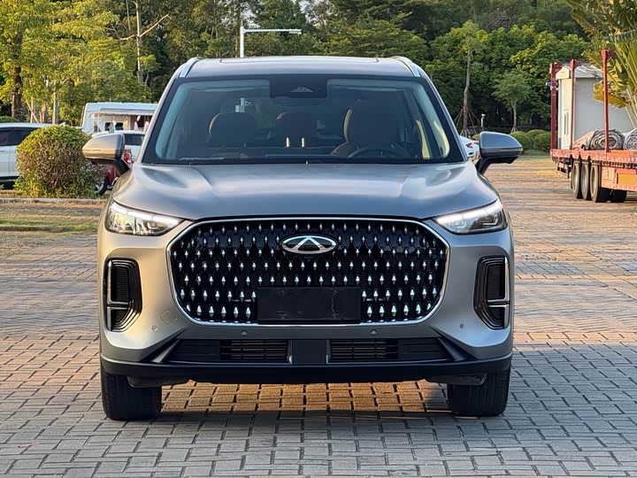 Фото 2 - Chery Tiggo 8L