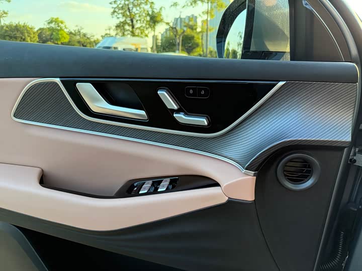 Фото 24 - Chery Tiggo 8L