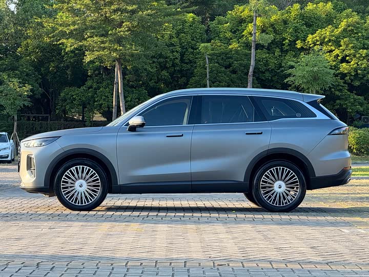 Фото 5 - Chery Tiggo 8L